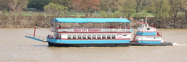 Queen City Clipper on the Ohio River